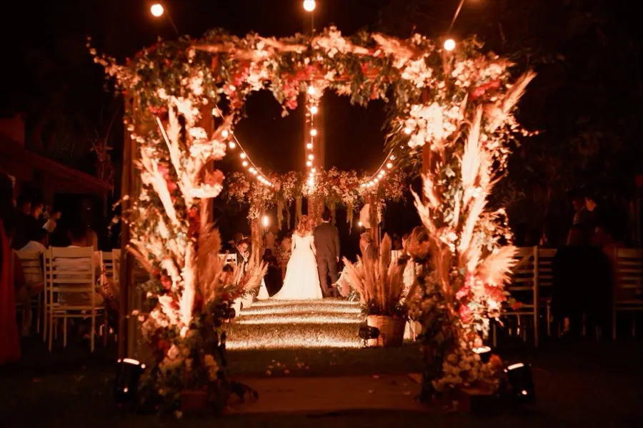 The ceremony arch, finished — weddings